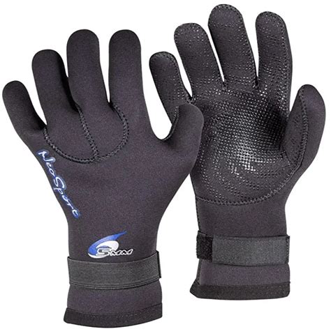 3 Scuba Diving Gloves for Cold Water & Deep Dives