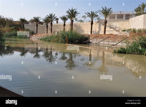 Palestine border hi-res stock photography and images - Alamy