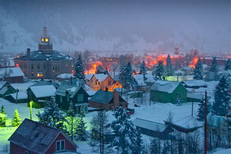 A'Glow in Snow | Silverton, Colorado - dressed up in Christm… | Flickr