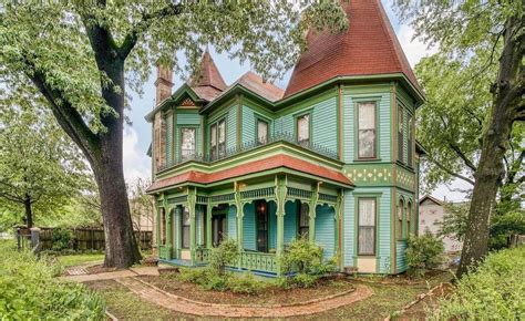 1887 Victorian In Little Rock Arkansas — Captivating Houses