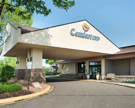 COMFORT INN PLYMOUTH $100 ($̶1̶1̶0̶) - Prices & Hotel Reviews - MN