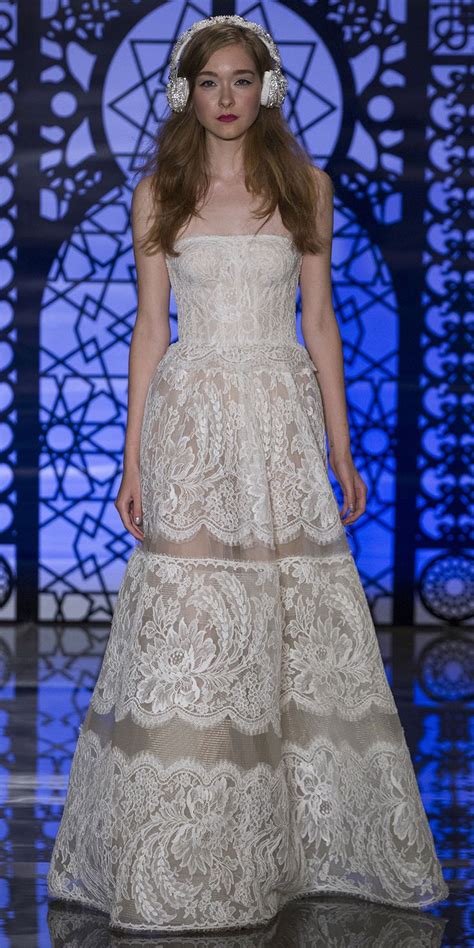 Our Favorite Fall 2016 Wedding Dresses from Bridal Fashion Week ...