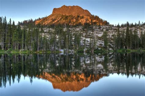 Devil's Peak, Tahoe National Forest, California, USA [2409x1604] [OC ...