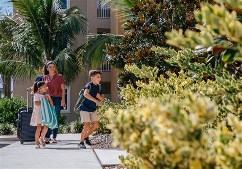 On-Site Activities at Cape Canaveral Beach Resort | HolidayInnClub.com