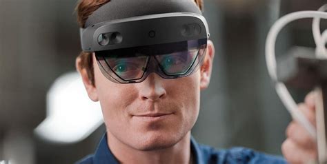 Microsoft HoloLens 2 Specifications • SizeScreens.com