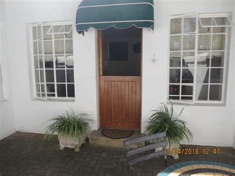 Summerstrand Vacation Rentals & Homes - Summerstrand, Gqeberha, South ...