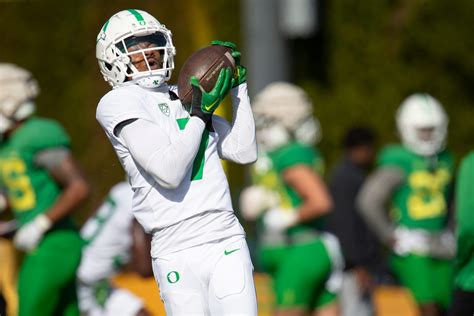 Evan Stewart's Draft Profile | Oregon, WR Scouting Report