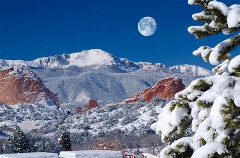 Enjoy The Winter In Colorado Springs - B&B