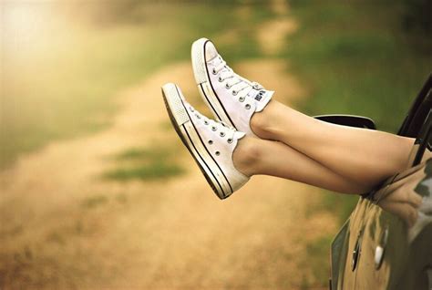 How Shoes Affect Driving Performance | FAAWC Blog | Ohio Podiatrist