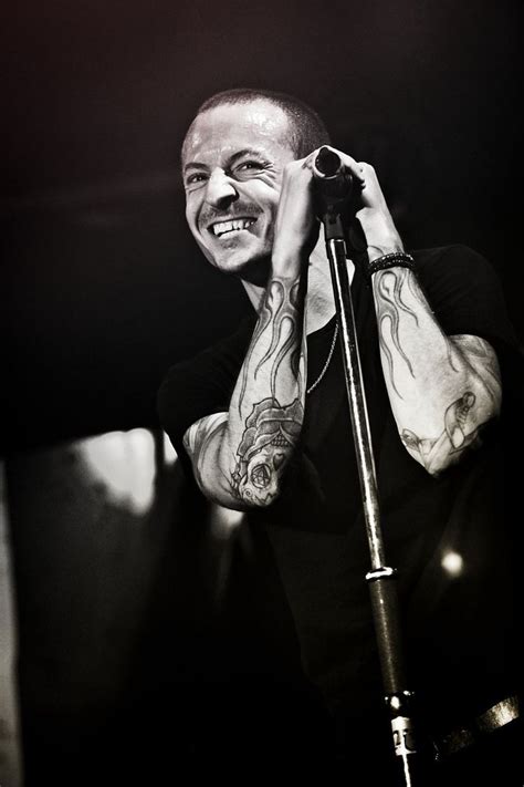 chester ♡ - Chester Bennington Photo (41221696) - Fanpop