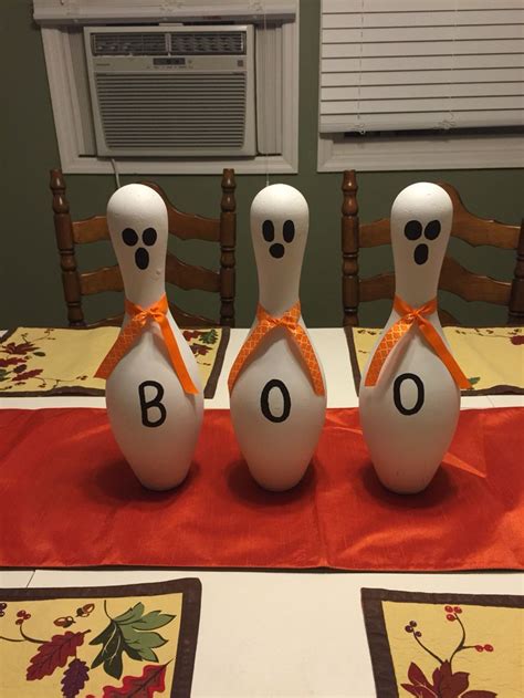 Bowling pin, Halloween crafts, ghosts, BOO, DIY decor orange black idea ...