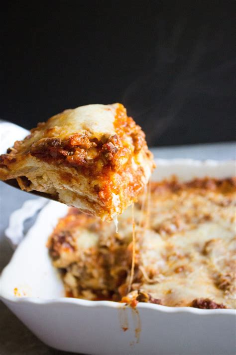 Easy Cheesy Lasagna (No-Boil)