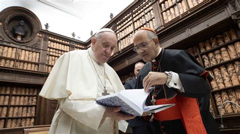 Vatican Library invites world's scholars to read, contribute to new journal