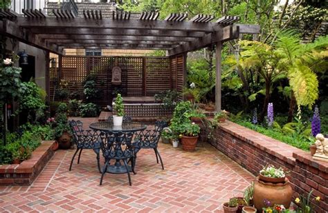 Backyard Landscape Types – Families, Empty Nesters, and Nature Lovers ...