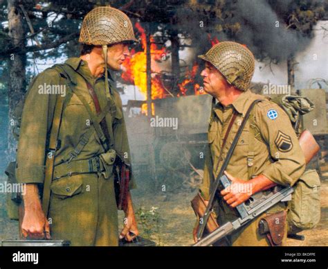 KELLY'S HEROES (1970) CLINT EASTWOOD, DON RICKLES KLH 007FOH Stock Photo: 29186598 - Alamy