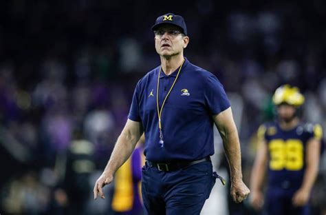 Michigan, Jim Harbaugh getting roasted for abandoning dominant run game