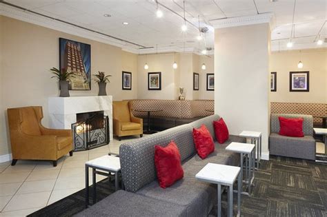 Holiday Inn Express Hotel Cass $102 ($̶1̶0̶8̶) - UPDATED 2018 Prices & Reviews - Chicago, IL ...