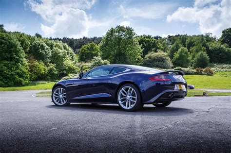 2016 Aston Martin Vanquish Review