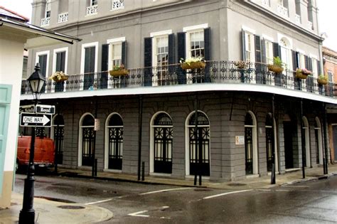 LaLaurie Mansion - Explore a Local Dark Legend – Go Guides