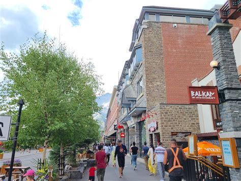 Damaged by fire, then reborn: This storied Banff hotel spans four eras (PHOTOS) | Urbanized