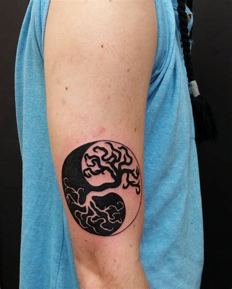 115+ Best Yin Yang Tattoo Designs & Meanings - Chose Yours (2019)