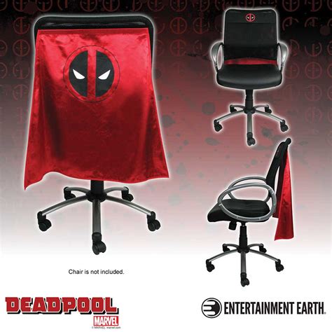 New Entertainment Earth Deadpool Chair Cape™