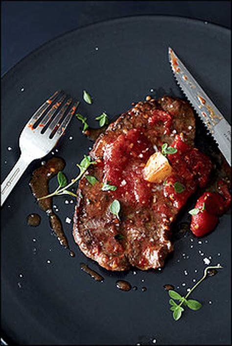 Steak Pizzaiola | Recipe | Ny strip steak recipes, Italian cuisine recipe, Steak pizzaiola