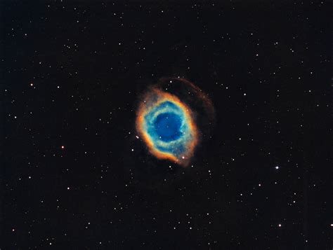 NGC 7293 - Helix Nebula in SHO : r/SpaceFans