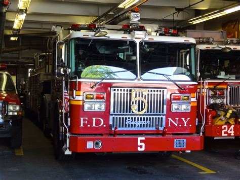 FDNY Ladder 5 | Fdny, Fire trucks, Fire department