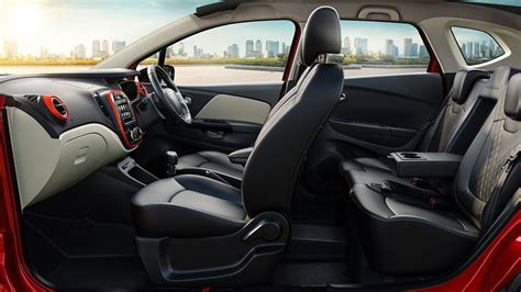 Renault Captur Photo, Interior Image - CarWale