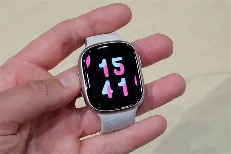 Hands-on Honor Watch 4 review: smartwatch style, fitness tracker ...