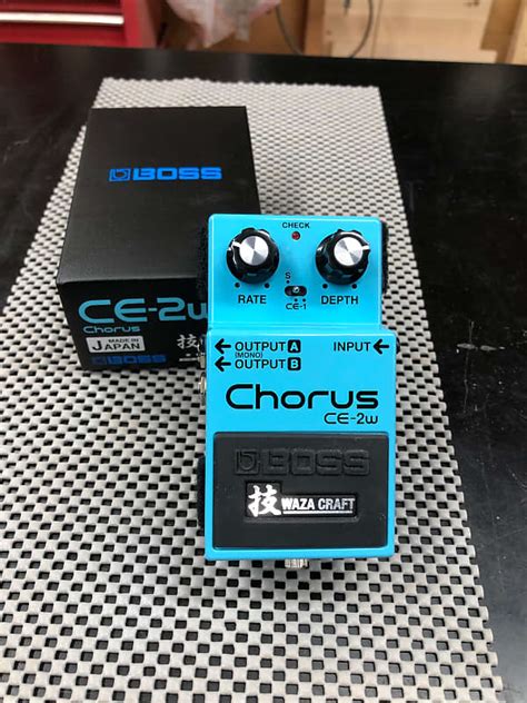 Boss CE-2w | Reverb