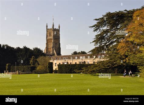 Cirencester abbey grounds hi-res stock photography and images - Alamy