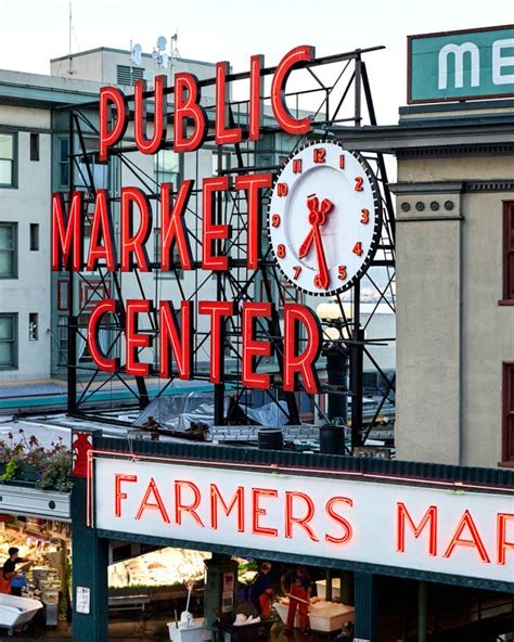 Pike Place Market, Seattle, Washington, United States - Market Review ...