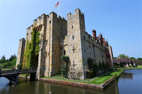 7 Most Remarkable Castles near London (with Photos & Map) - Touropia