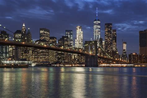 Brooklyn Bridge skyline, New York, USA