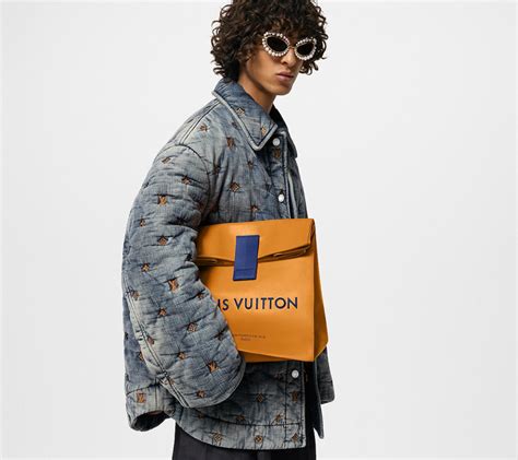 Louis Vuitton’s New ‘Sandwich Bag’ Clutch Is Here to Remind You of ...