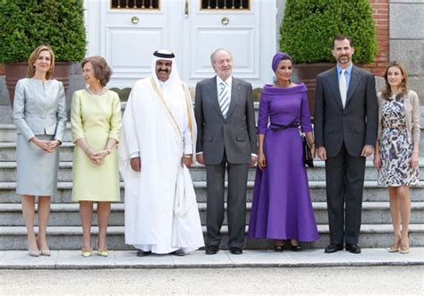 Royalty Online: Emir of Qatar and wife Sheikha Mozah in Spain - day one (photos)