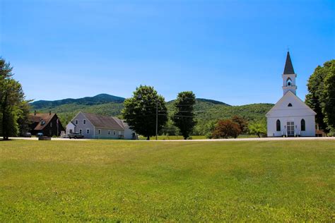 The Shelburne Identity: Why is This Tiny North Country Town Such a Political Bellwether? | New ...