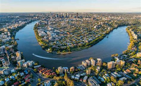 Mengenal Aerial Photography: Perkembangan dan Manfaatnya di Masa Kini - Tokopedia Blog