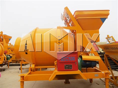 Low Investment and Portable Movement of Large Portable Concrete Mixer