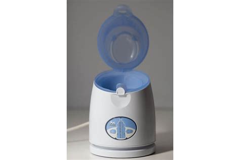 Tommee Tippee Travel Bottle Warmer Review - Baby Talk Avenue