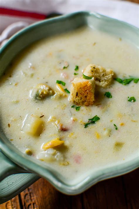 Hearty Instant Pot Clam Chowder Soup Recipe | The Salty Pot