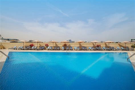 Sheraton Dubai Creek Hotel & Towers Pool: Pictures & Reviews - Tripadvisor