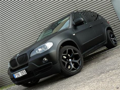 Stealth SUV: Matte Black BMW X5 from Lithuania