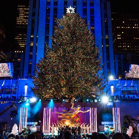 Rockefeller Center Christmas Tree Lighting | Rockefeller Center ...