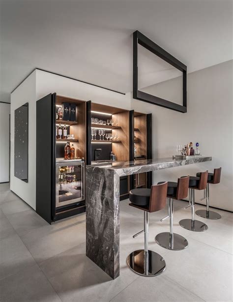 20 Glorious Contemporary Home Bar Designs You'll Go Crazy For | Modern home bar, Bar interior ...