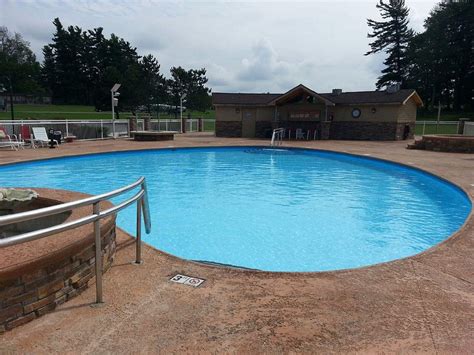 EDGEWOOD RESORT - Prices & Hotel Reviews (Alexandria Bay, NY) - Tripadvisor