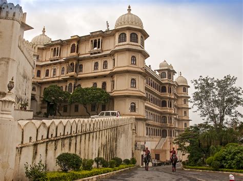 Udaipur: Every corner of this palace hotel narrates the story of its ...