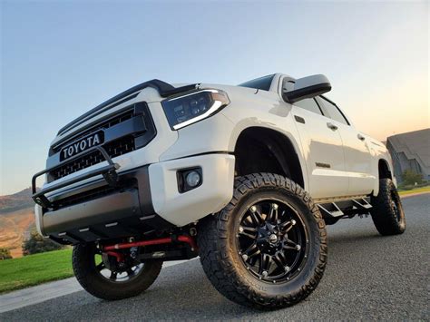 custom lift kit 2016 Toyota Tundra SR5 pickup for sale